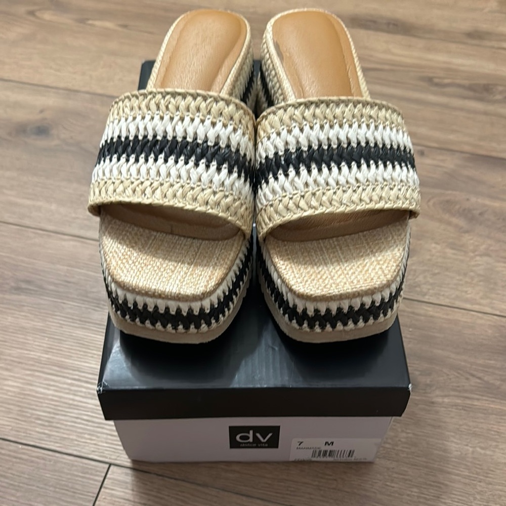 DV by Dolce Vita Tan and Black Woven Slide Sandals